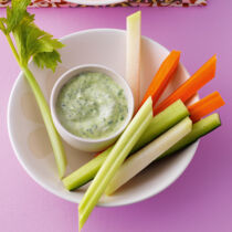 Knabberrohkost mit Quarkdip Knabberrohkost mit Quarkdip