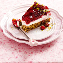 Sauerkirsch-Pistazien-Torte Sauerkirsch-Pistazien-Torte