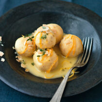 Mandel-Safran-Kartoffelklößchen mit Zitronenbutter