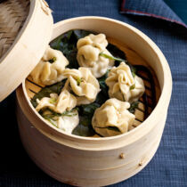 Gedämpfte Teigtaschen mit Lachs Gedämpfte Teigtaschen mit Lachs