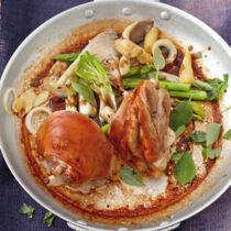 Spanferkelhaxen »Asia«