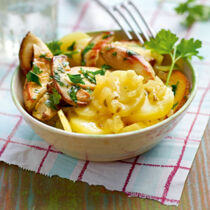 Lauwarmer Kartoffelsalat mit Steinpilzen