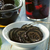 Schwarze Nüsse Schwarze Nüsse