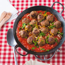 Hackbällchen mit Tomatensauce