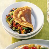 Pancakes mit Auberginen-Paprika-Gemüse Pancakes mit Auberginen-Paprika-Gemüse