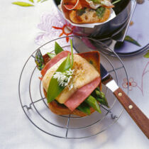 Spargel-Käse-Toast Spargel-Käse-Toast