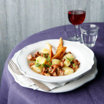 Pastinakengnocchi auf Pfifferlingsrahm Pastinakengnocchi auf Pfifferlingsrahm