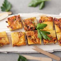 Chorizo-Tortilla-Würfel