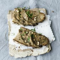 Maronen-Steinpilze-Petersilie-Aufstrich Maronen-Steinpilze-Petersilie-Aufstrich