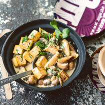 Tofuragout mit Champignons