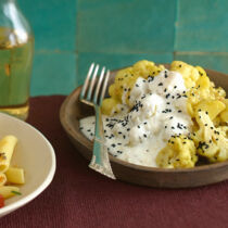 Blumenkohl-Curry mit Ingwerjoghurt