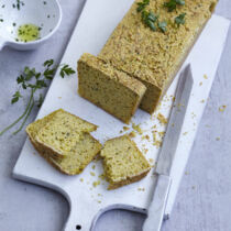 Petersilienwurzelbrot mit Kräuteröl