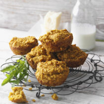 Süßkartoffel-Muffins mit Parmesan und Buttermilch Süßkartoffel-Muffins mit Parmesan und Buttermilch