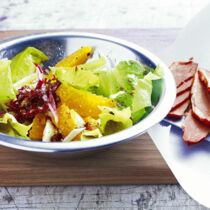 Wintersalat mit Orangen Wintersalat mit Orangen