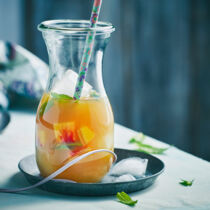 Eistee-Pfirsich-Punsch Eistee-Pfirsich-Punsch