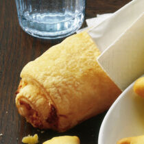 Türkische Schafkäseröllchen