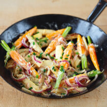 Spargel-Möhren-Pfanne Spargel-Möhren-Pfanne