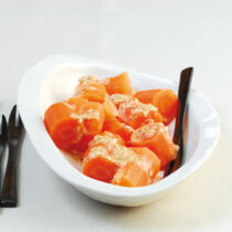 Möhren mit süßsaurem Dip