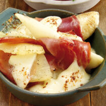 Obst im Schinken-Mantel Obst im Schinken-Mantel