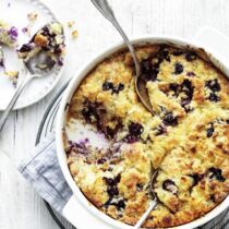 Dump-Cake mit Heidelbeeren