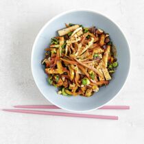 Tofu-Curry mit Mandeln Tofu-Curry mit Mandeln