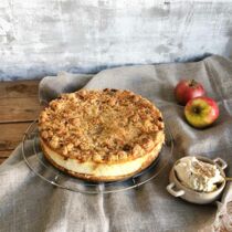Apfel-Streuselkuchen mit Puddingcreme