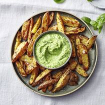 Kartoffeln mit Zucchini-Feta-Creme