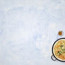 Möhrenspaghetti mit Ei Möhrenspaghetti mit Ei