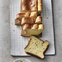 Kokoskuchen mit Mandeln Kokoskuchen mit Mandeln
