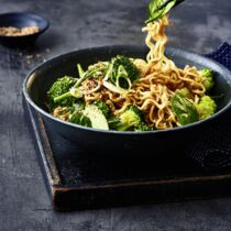 Kalte Sesamnudeln Kalte Sesamnudeln