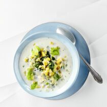 Corn-Chowder mit Spinat