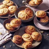 Nuss-Dattel-Schnecken