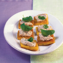 Polentaecken mit Tunfischpaste