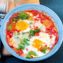 Spanische Eier im Förmchen