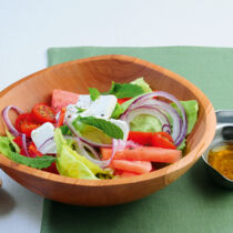 Bauernsalat mit Feta und Melone