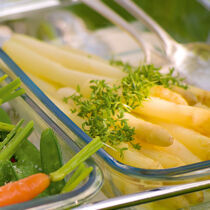 Spargel mit Kresse