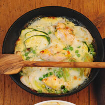 Gratinierter Fisch mit Lauch und Zucchini