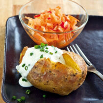 Ofenkartoffeln mit Rohkost