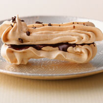 Baiser-Eclairs Baiser-Eclairs