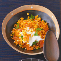 Rote Linsen mit Aprikosen und Mandeln