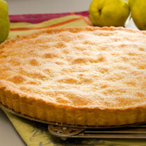 Gedeckter Birnenkuchen