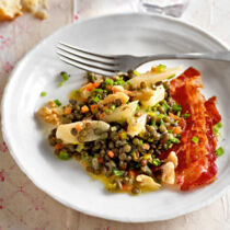 Linsensalat mit Schwarzwurzeln und Nüssen