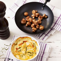 Kartoffelgratin mit Äpfeln und Pilzen Kartoffelgratin mit Äpfeln und Pilzen