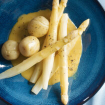 Spargel mit Sauce Hollandaise Spargel mit Sauce Hollandaise