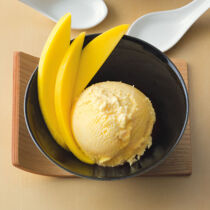 Laktosefreies Mangoeis