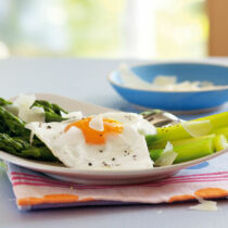 Grüner Spargel mailänder Art