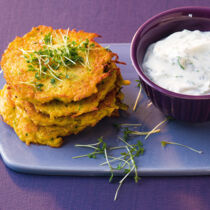 Gemüsepüfferchen mit Kräuterdip Gemüsepüfferchen mit Kräuterdip