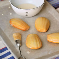 Orangen-Madeleines mit einem Hauch Lady Grey Orangen-Madeleines mit einem Hauch Lady Grey