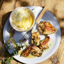 Geschmortes Kaninchen mit Polenta