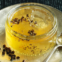 Süßweingelee mit Pfeffer Süßweingelee mit Pfeffer